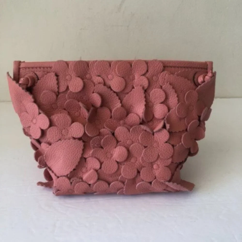 T Tahari 3D Greta Leather Flowers Appliques Pink Crossbody Handbag